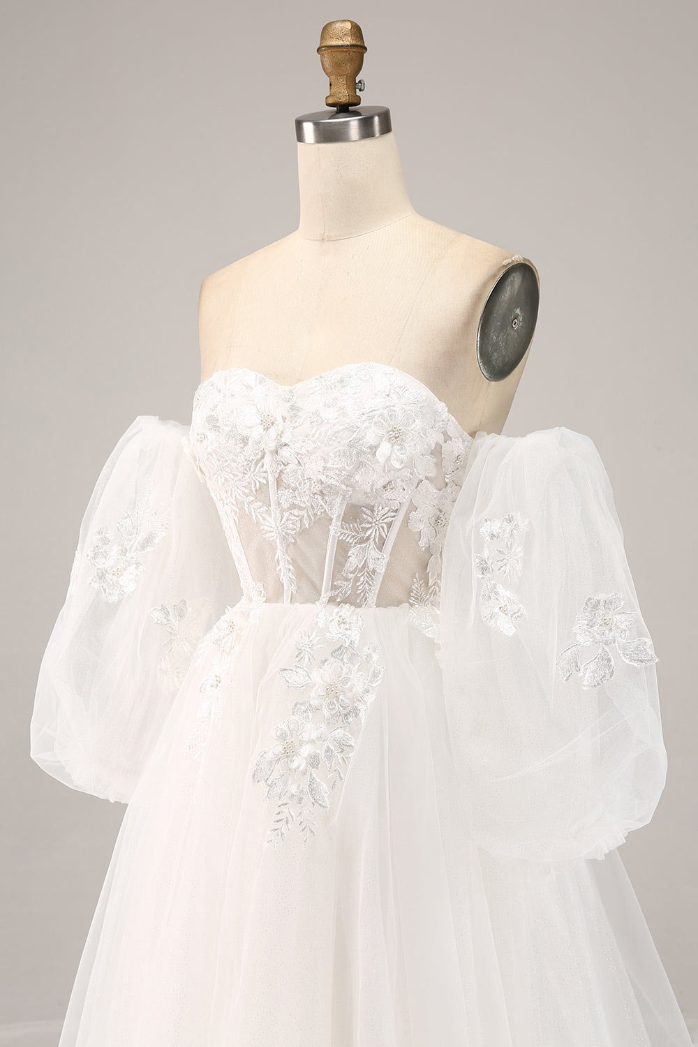 Hand embroidery lace wedding dress, short sleeve tulle bridal dress, custom wedding gown